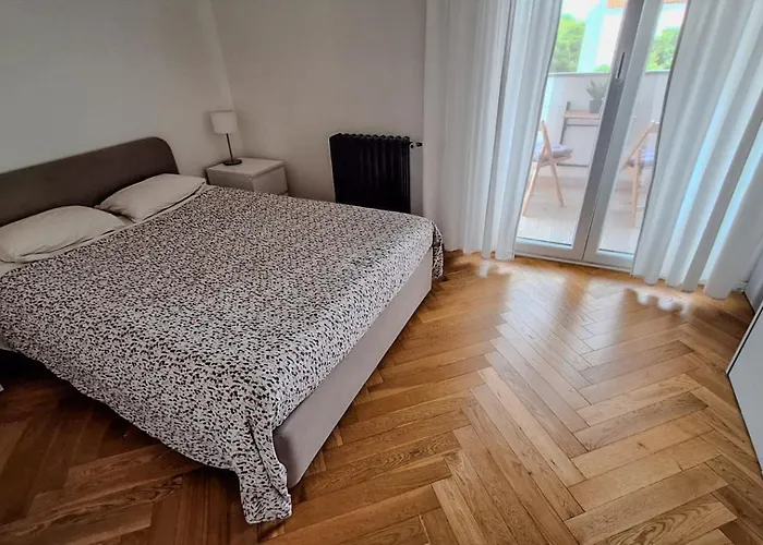 J&v Appartement Zadar